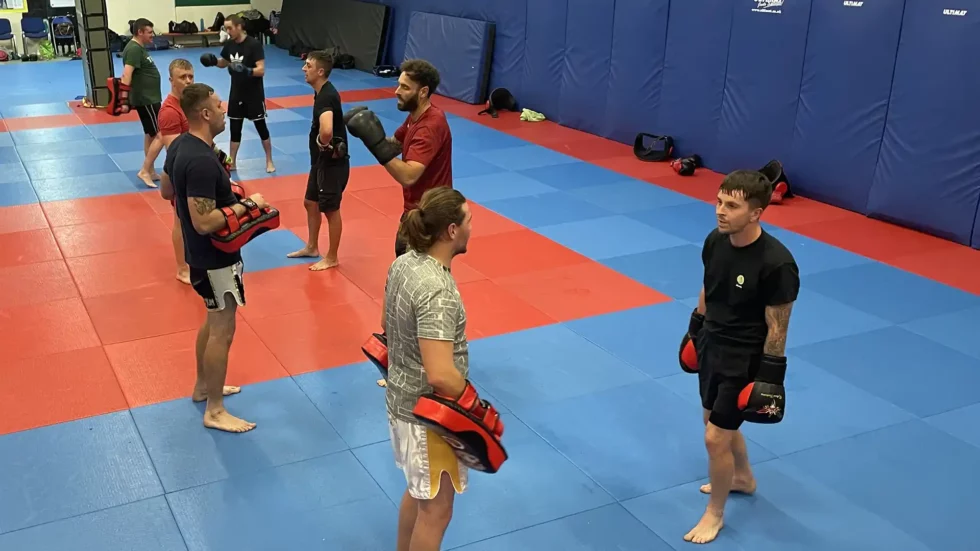 Adults kickboxing class